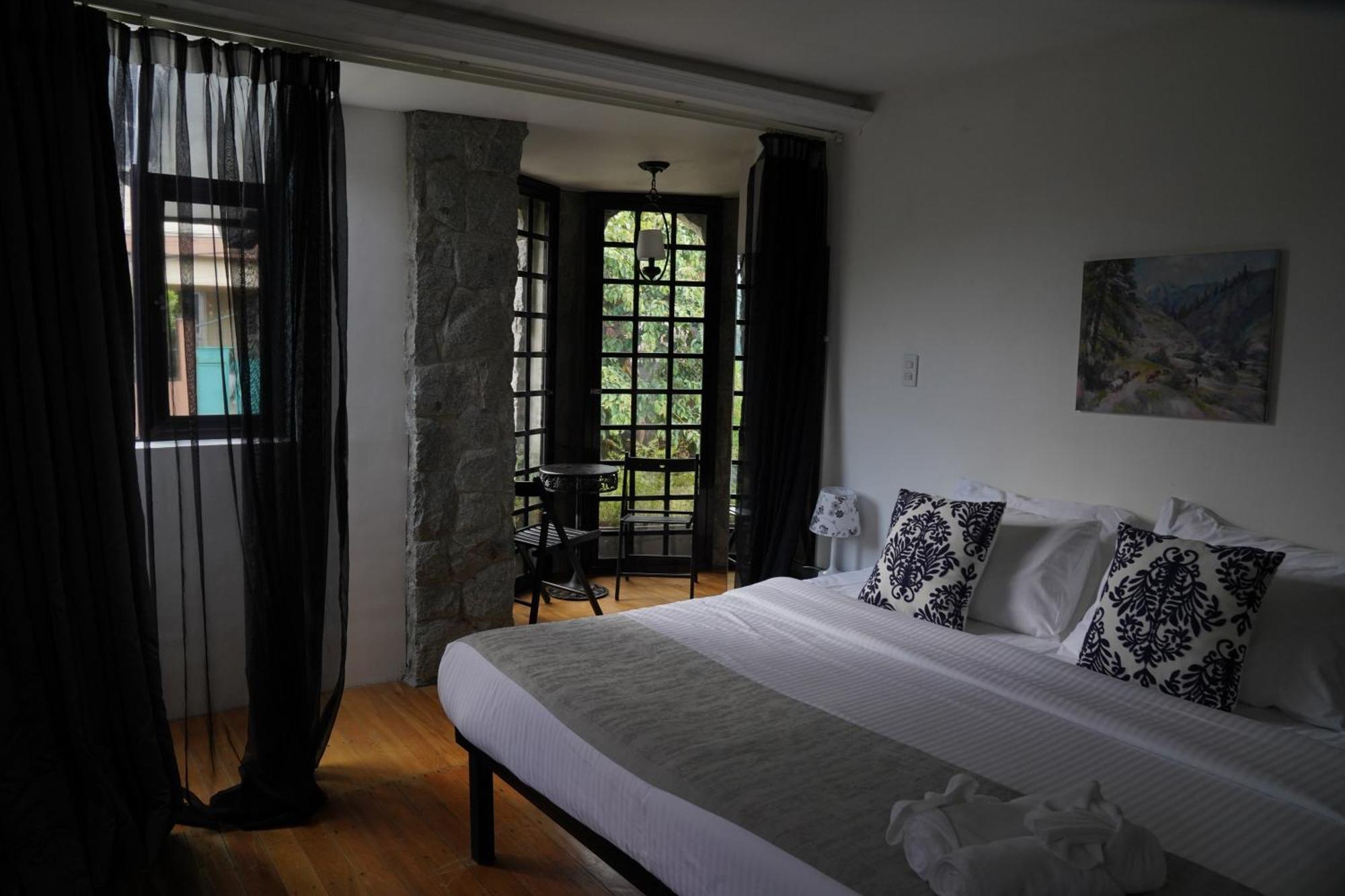 Tudor In The Pines Villa Baguio City Luaran gambar